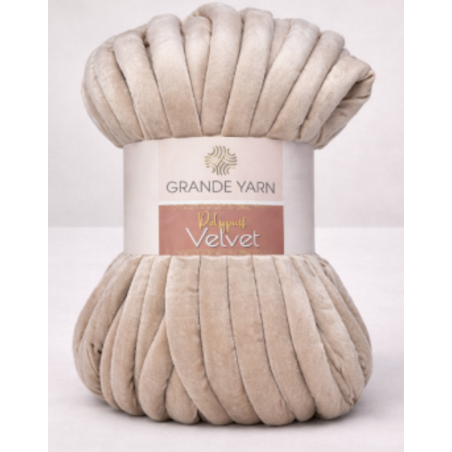 POLYPUFF VELVET/КАДИФЕ-БЕЖОВ