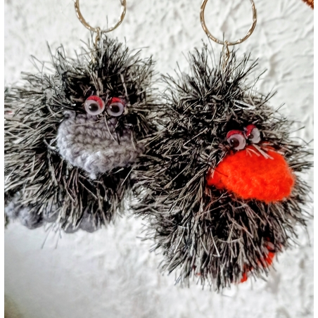 ключодържател гарга