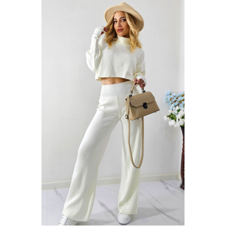 Cozy Elegance Set Ekru - плетен комплект с пуловер и панталон