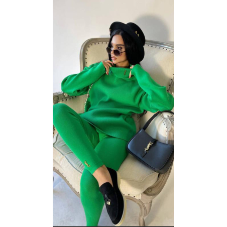 Комплект от финно плетиво в зелено с подарък брошка