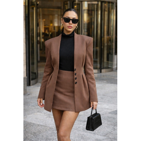 Luxe Enigma brown - издължено сако и къса пола