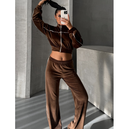 Velour Touch Set Brown – спортен екип от мек велур
