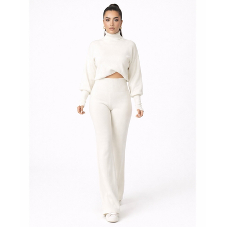 Cozy Elegance Set Ekru - плетен комплект с пуловер и панталон