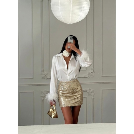 “Satin Shine” white – риза с пера и блестяща мини пола