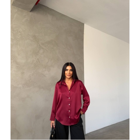 Сатенена риза в бордо