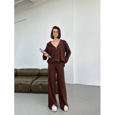 Mocha Urban Ease Set– модерен спортен екип от финно плетиво