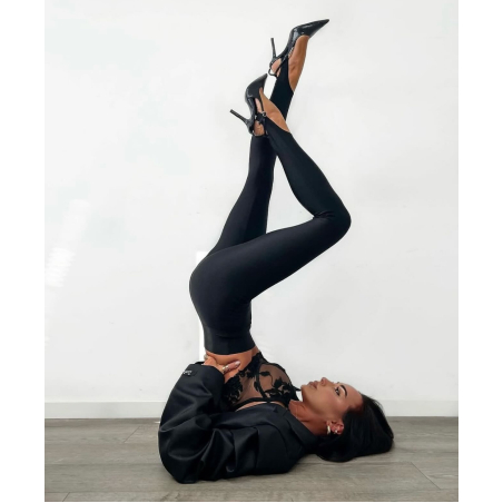 ShapeFlex Black – спортно-елегантен клин