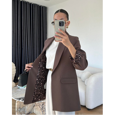 Mocha Tailored Blazer – Издължено кафяво сако