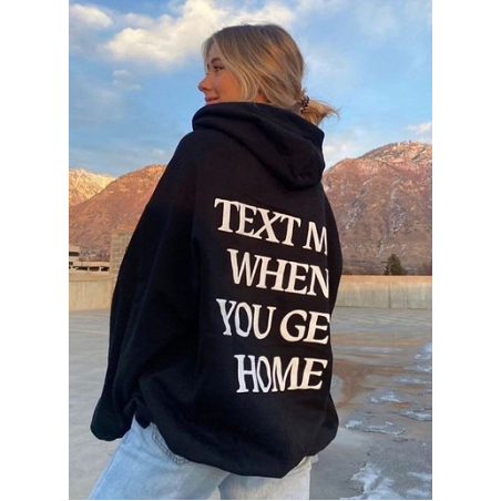 “Text me” суичър