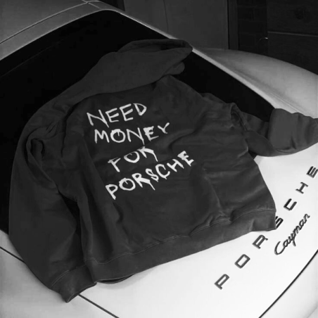 “Money for cars” суичър