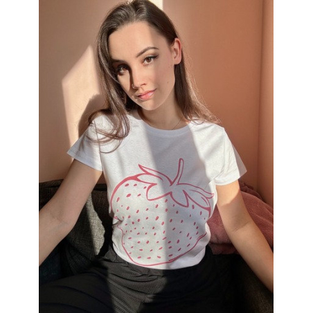“Strawberry” тениска