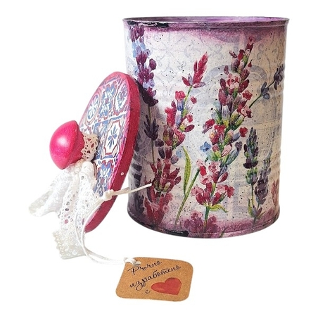 МЕТАЛНА КУТИЯ