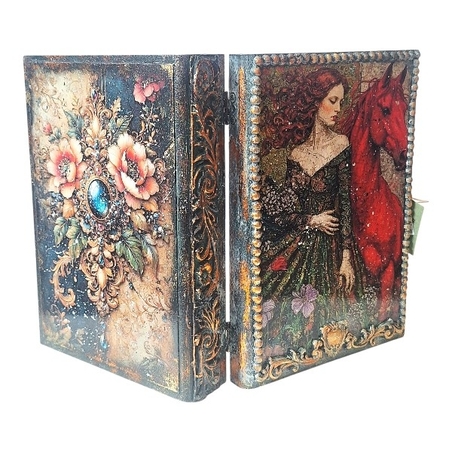 ГОЛЯМА КУТИЯ/КНИГА