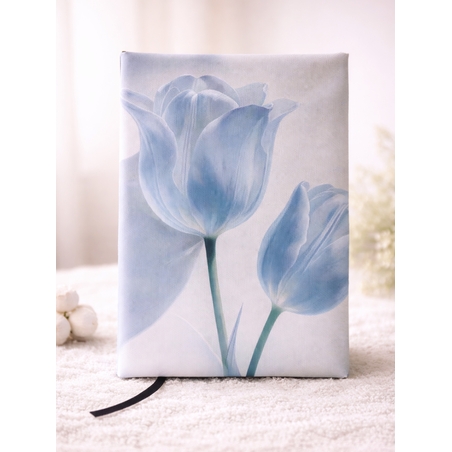 Подвързия за книга сини лалета | Хендмейд уют и стил