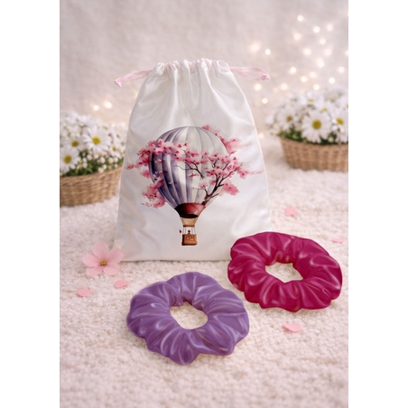 Сет от сатенена торбичка и 2бр. скрънчита  