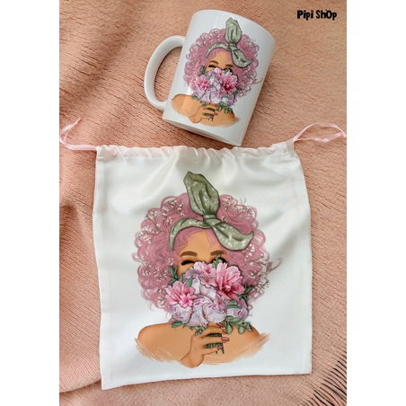 Коледен сет от сатенена торбичка и чаша  