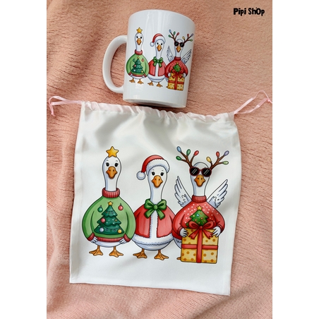 Коледен сет от сатенена торбичка и чаша  