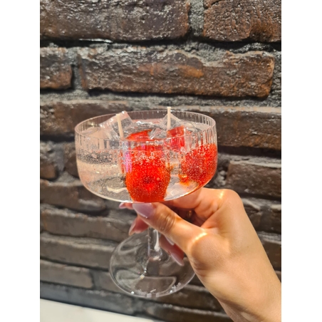 Черешово Просеко – ароматна свещ