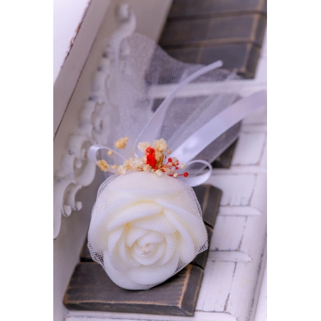 Розова прегръдка – подарък за гости