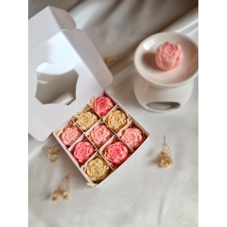 Комплект “Ароматна Градина” – восъчни мелтове с арома лампа