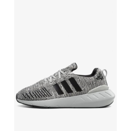 ADIDAS Swift Run 22 Shoes Grey