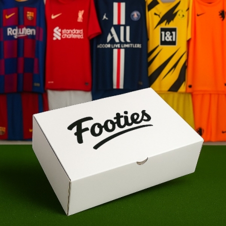 Mystery Box с 3 футболни тениски