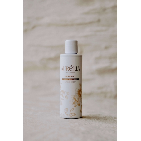 ШАМПОАН за всякакъв тип коса със многопластов ефект и парфюмен аромат 0,200 ml