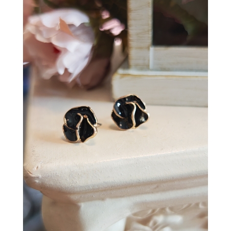 Дамски обици