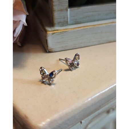 Дамски обици