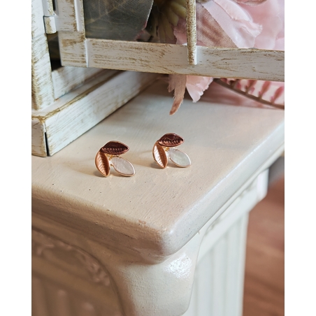 Дамски обици