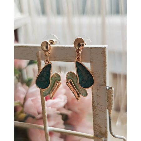 Дамска обици