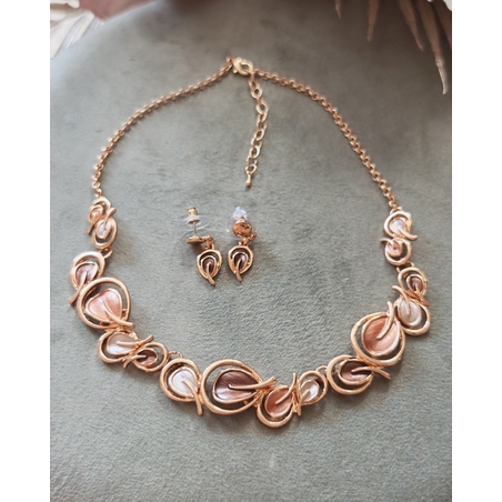 Дамски комплекти