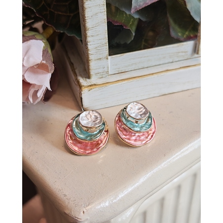 Дамски обици