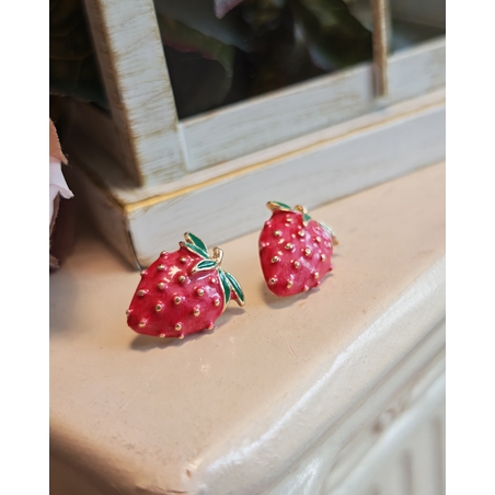 Дамски обици