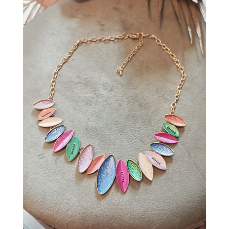 Дамска колиета