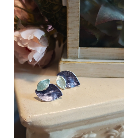 Дамски обици