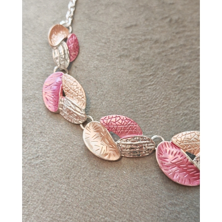 Дамско колие