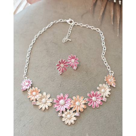 Дамска колиета