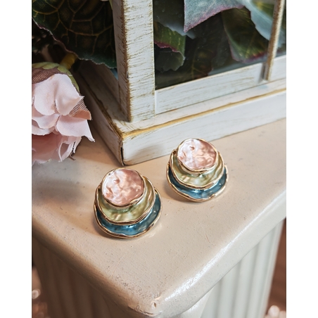 Дамски обици