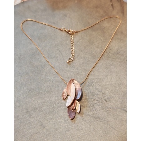 Колие с медальон