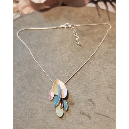 Колие с медальон