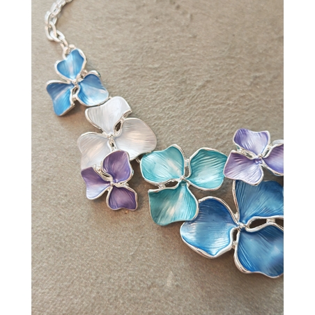 Дамско колие