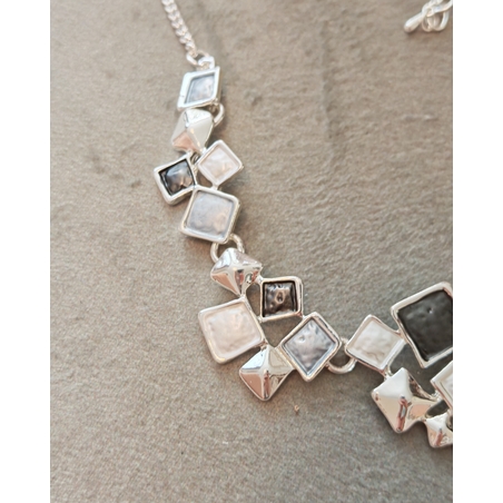 Дамско колие