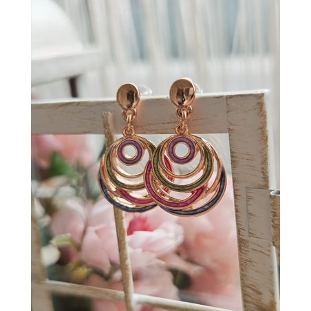 Дамска обици