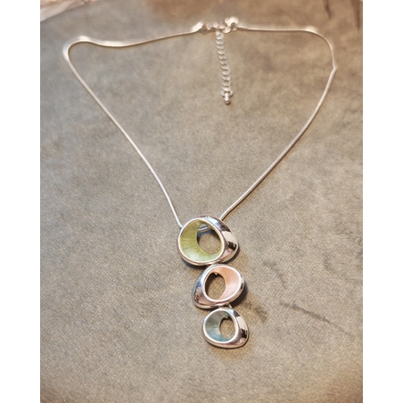 Колие с медальон