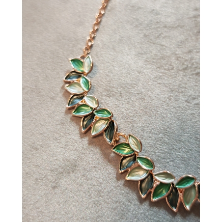 Дамска колиета