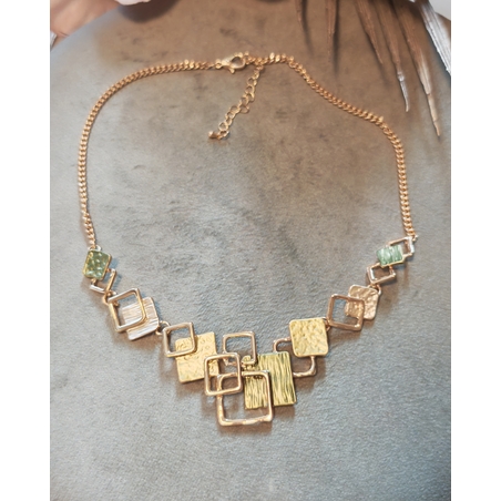 Дамска колиета