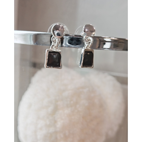 Дамски обици