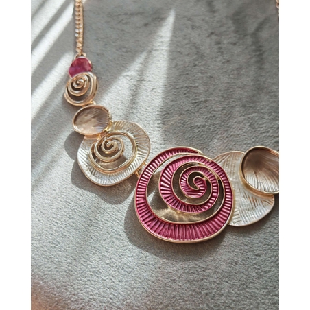 Дамско колие