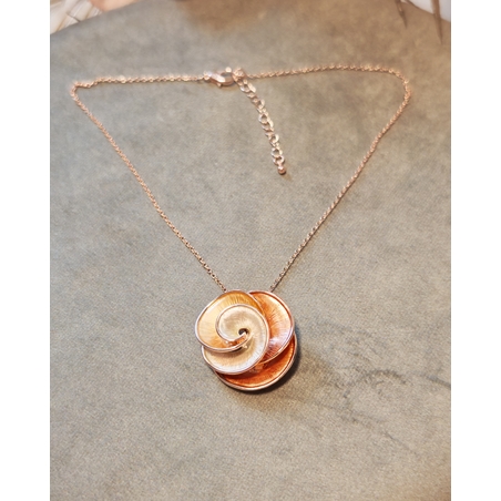 Колие с медальон